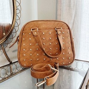 Rad Rev Crossbody in OAK